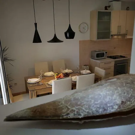 House Mario * Kaštel Novi