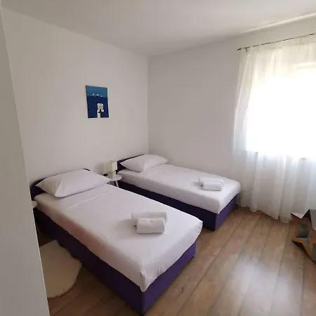 House Mario Lägenhet *